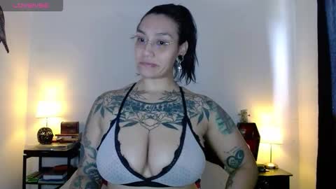 toothyy online show from March 2026 09:52:02 PM