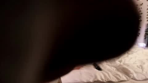 Snapshot of top_magical_girls chatting on September 2025 04:07:02 PM Alice and Sandra online show from September 2025 04:07:02 PM