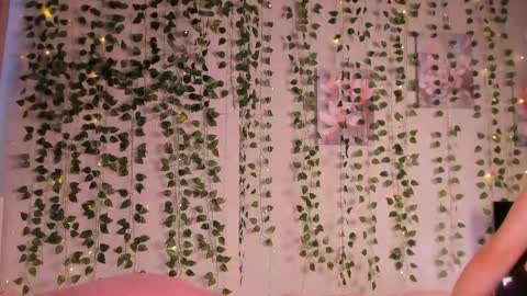 Snapshot of top_magical_girls chatting on September 2025 10:17:02 AM Alice and Sandra online show from September 2025 10:17:02 AM