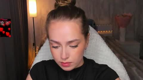 Snapshot of top_twins chatting on July 2026 10:32:01 AM Yara online show from July 2026 10:32:01 AM