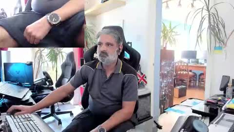 Snapshot of topalphaboss chatting on October 2025 02:18:02 PM topalphaboss online show from October 2025 02:18:02 PM