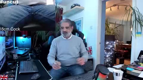 Snapshot of topalphaboss chatting on November 2025 05:46:02 PM topalphaboss online show from November 2025 05:46:02 PM