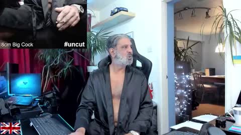 Snapshot of topalphaboss chatting on November 2025 08:07:02 PM topalphaboss online show from November 2025 08:07:02 PM