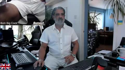 Snapshot of topalphaboss chatting on December 2025 01:20:01 PM topalphaboss online show from December 2025 01:20:01 PM