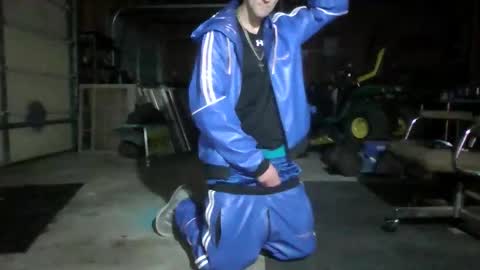 SagMeOreduceMe online show from November 2025 08:40:01 AM