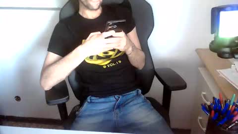 Snapshot of topg84 chatting on May 2026 04:46:02 PM Topg84 online show from May 2026 04:46:02 PM