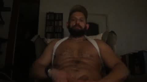 Snapshot of topxxlbinder212 chatting on December 2024 08:37:02 AM XXL TOP online show from December 2024 08:37:02 AM