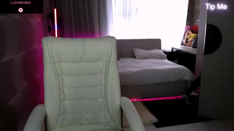 tori_blond online show from June 2026 05:32:02 AM