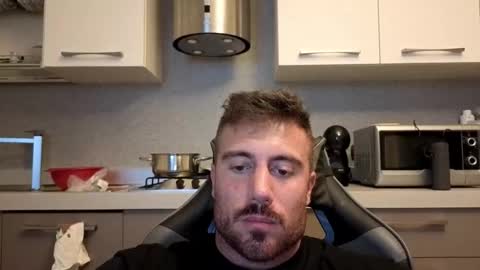 toro_arrapato online show from November 2025 08:29:01 PM