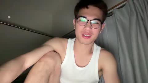 Snapshot of toshikaro0 chatting on January 2025 04:30:02 PM Karo online show from January 2025 04:30:02 PM