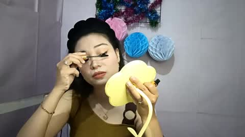 Snapshot of toshikoseaforth chatting on June 2026 11:13:02 AM Emma online show from June 2026 11:13:02 AM