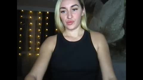 Snapshot of tosyna07555 chatting on December 2024 10:16:02 PM tosyna07555 online show from December 2024 10:16:02 PM