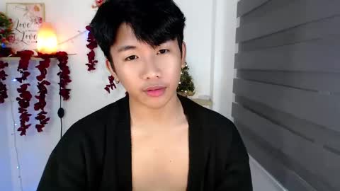 totalbabe1x online show from March 2025 08:42:01 PM