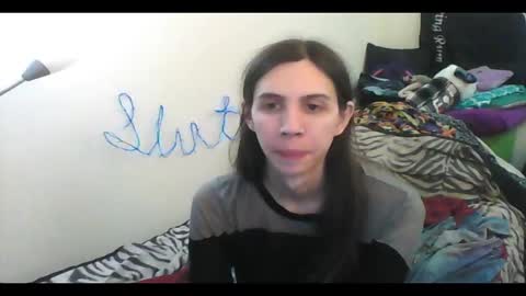 Luna online show from November 2025 03:40:01 AM