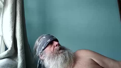 Snapshot of totallyawesome_65 chatting on December 2025 03:39:02 PM totallyawesome_65 online show from December 2025 03:39:02 PM