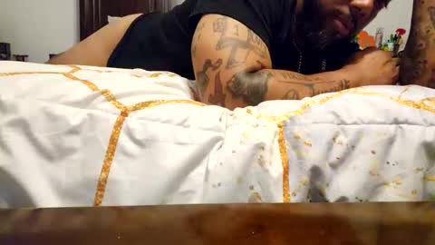 Snapshot of totalpackage2001 chatting on November 2025 07:10:02 AM totalpackage2001 online show from November 2025 07:10:02 AM