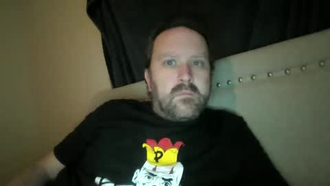 Snapshot of totalpackage2089 chatting on November 2025 01:49:01 AM Big Daddy Balls online show from November 2025 01:49:01 AM