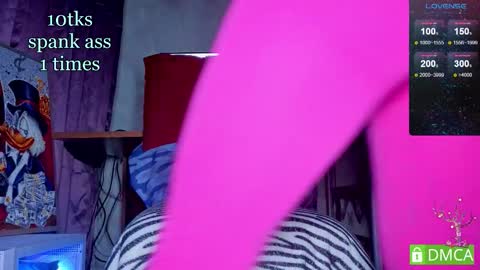 Snapshot of touch_m3 chatting on November 2025 12:05:02 PM online show from November 2025 12:05:02 PM