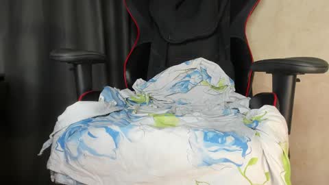 Snapshot of touch_me8 chatting on February 2025 10:05:01 AM Arti online show from February 2025 10:05:01 AM