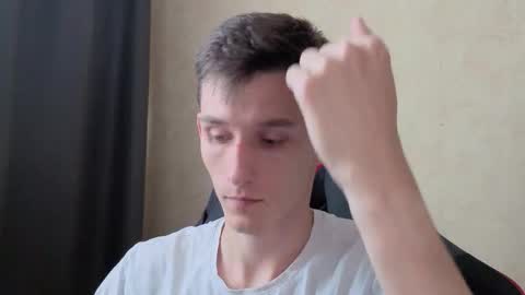 Snapshot of touch_me8 chatting on September 2025 06:24:01 AM Arti online show from September 2025 06:24:01 AM