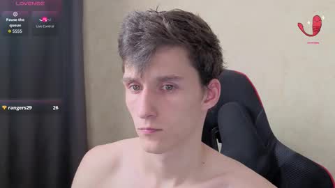 Snapshot of touch_me8 chatting on October 2025 04:48:02 AM Arti online show from October 2025 04:48:02 AM