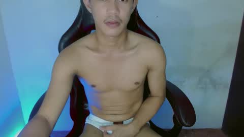 Snapshot of touch_of_alison chatting on February 2025 02:40:02 AM Alison online show from February 2025 02:40:02 AM