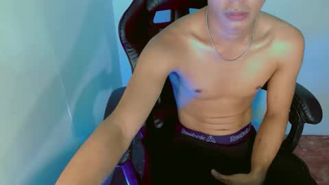 Snapshot of touch_of_alison chatting on September 2025 09:26:01 PM Alison online show from September 2025 09:26:01 PM