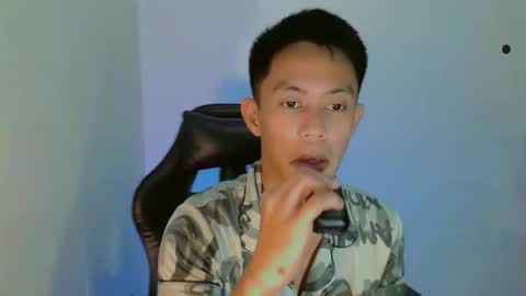 Snapshot of touch_of_alison chatting on October 2025 12:20:01 AM Alison online show from October 2025 12:20:01 AM