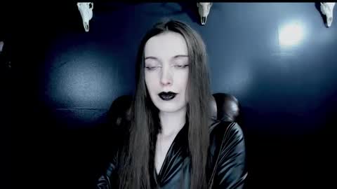 toxicdomme online show from February 2026 07:45:01 PM