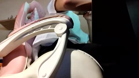 Snapshot of toyboysquirt chatting on December 2025 10:53:02 AM toyboysquirt online show from December 2025 10:53:02 AM