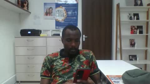 Snapshot of tpnuts chatting on December 2025 09:51:02 AM tpnuts online show from December 2025 09:51:02 AM