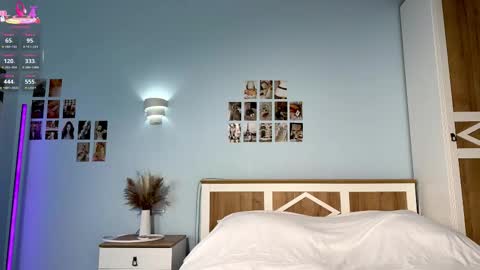 Rebeca online show from March 2026 03:00:01 PM