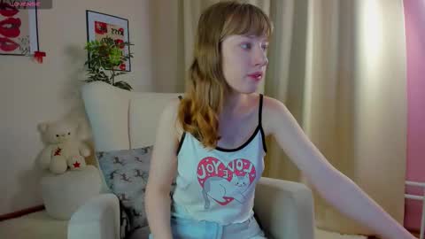 tracy_aww online show from February 2026 07:23:01 AM