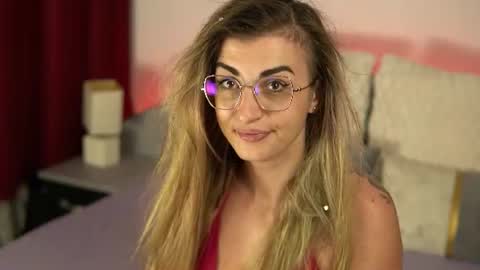 Tracy online show from July 2026 08:12:02 PM