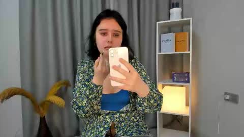 Call me Tracy online show from December 2025 01:49:02 PM