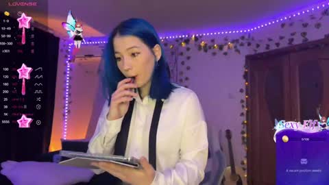 Snapshot of traharaaa chatting on January 2025 06:46:01 PM Ariana and Erik online show from January 2025 06:46:01 PM