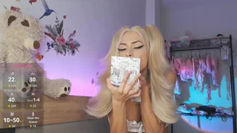 Snapshot of trans_ballerina chatting on May 2026 09:24:01 PM trans ballerina online show from May 2026 09:24:01 PM