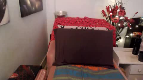 Snapshot of transagera chatting on December 2025 03:48:01 AM TransAgera online show from December 2025 03:48:01 AM