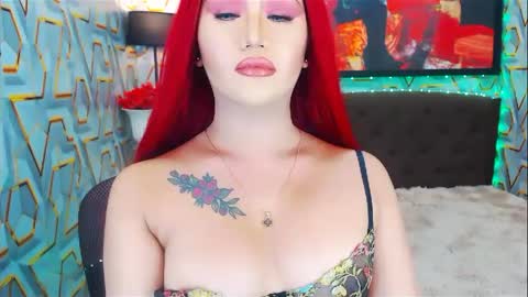 Snapshot of transplayfullolivia chatting on December 2024 08:26:02 PM KYLIE BELLA  TS online show from December 2024 08:26:02 PM