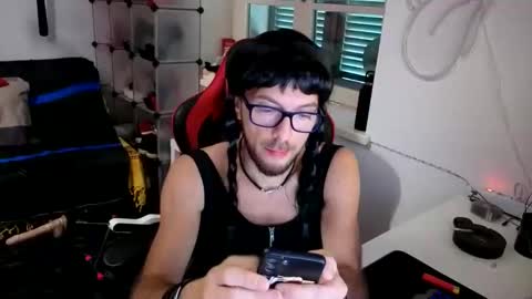 Snapshot of travanale chatting on September 2025 08:16:01 AM travanale online show from September 2025 08:16:01 AM