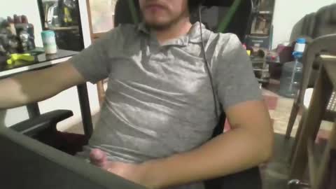 traveler_92 online show from November 2025 03:23:02 AM