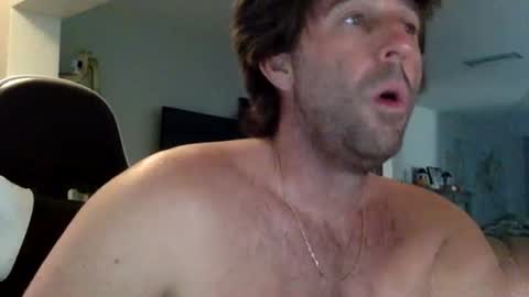 TravisKenn online show from November 2025 09:03:02 PM