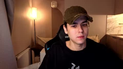 travisrivas online show from July 2026 07:05:02 PM