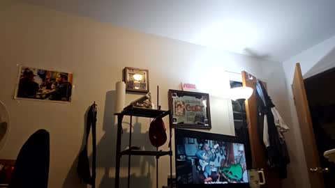 Snapshot of traxxxman1 chatting on November 2025 02:33:01 AM traxxxman1 online show from November 2025 02:33:01 AM