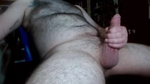 Snapshot of treasured_trash chatting on October 2025 08:38:01 PM Dilly Dally online show from October 2025 08:38:01 PM