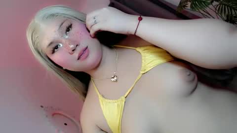 Snapshot of treatmelikeababe chatting on November 2025 05:50:02 AM YOUR SLUT online show from November 2025 05:50:02 AM