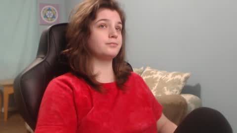 Snapshot of treejeanne chatting on December 2024 06:43:02 PM TreeJeanne online show from December 2024 06:43:02 PM