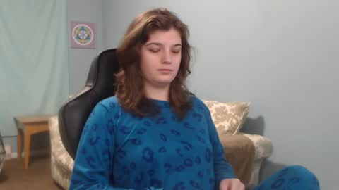 Snapshot of treejeanne chatting on December 2024 02:53:01 PM TreeJeanne online show from December 2024 02:53:01 PM