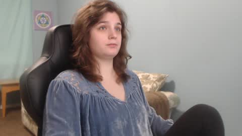 Snapshot of treejeanne chatting on December 2024 10:34:02 PM TreeJeanne online show from December 2024 10:34:02 PM