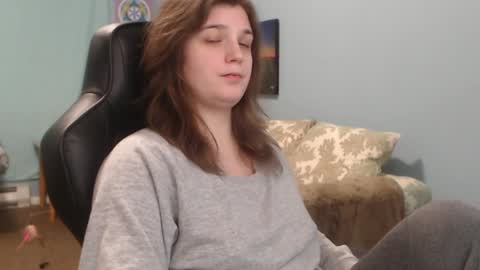 Snapshot of treejeanne chatting on January 2025 02:32:01 PM TreeJeanne online show from January 2025 02:32:01 PM